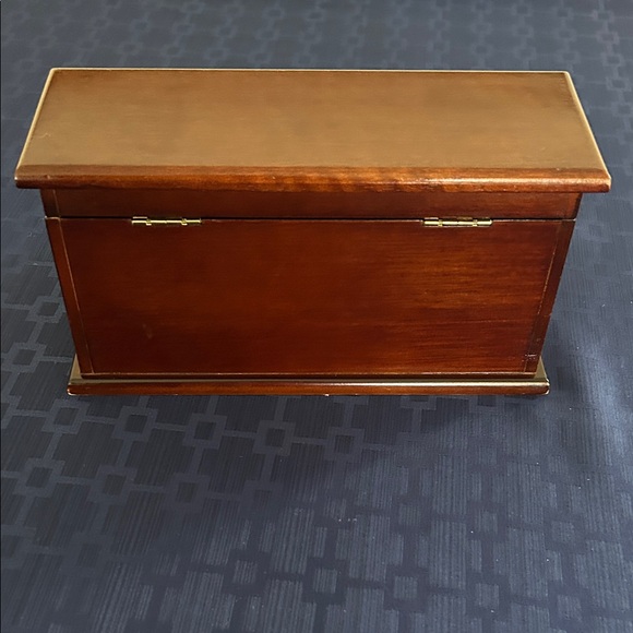 Vintage Bombay Company Wood Jewelry/Trinket Box 10 x 5.5 in - Picture 5 of 7